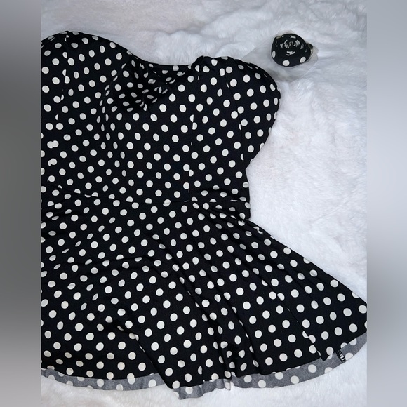 4/$10 Bundle Sale: NWOT Merona Polka Dot Peplum Tankini Top removable Neck Strap - Picture 2 of 5